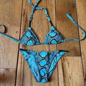 Teal snake skin bikini size small